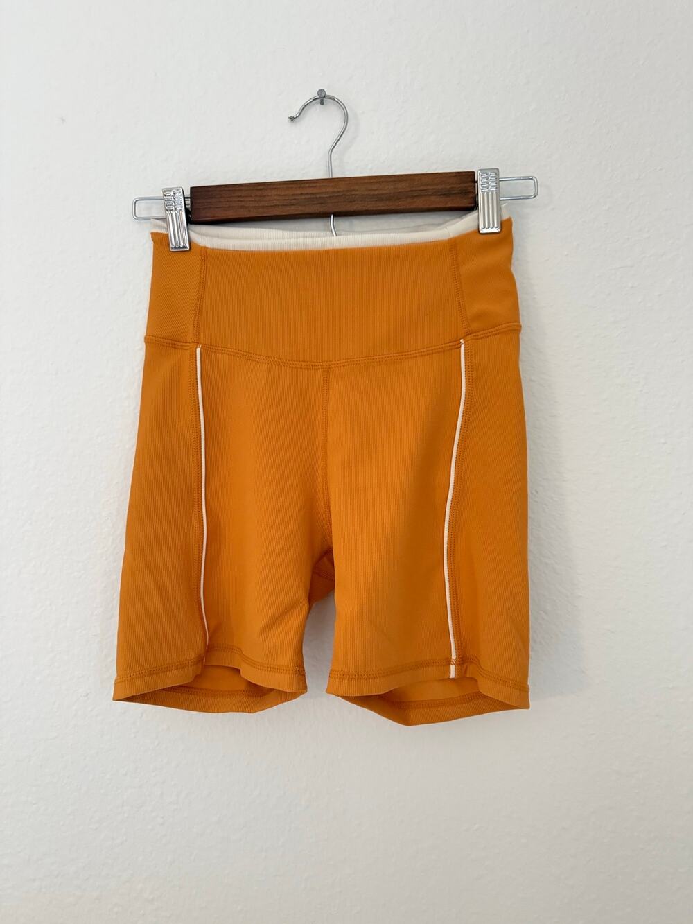 WILO Mustard Biker Shorts Size Small